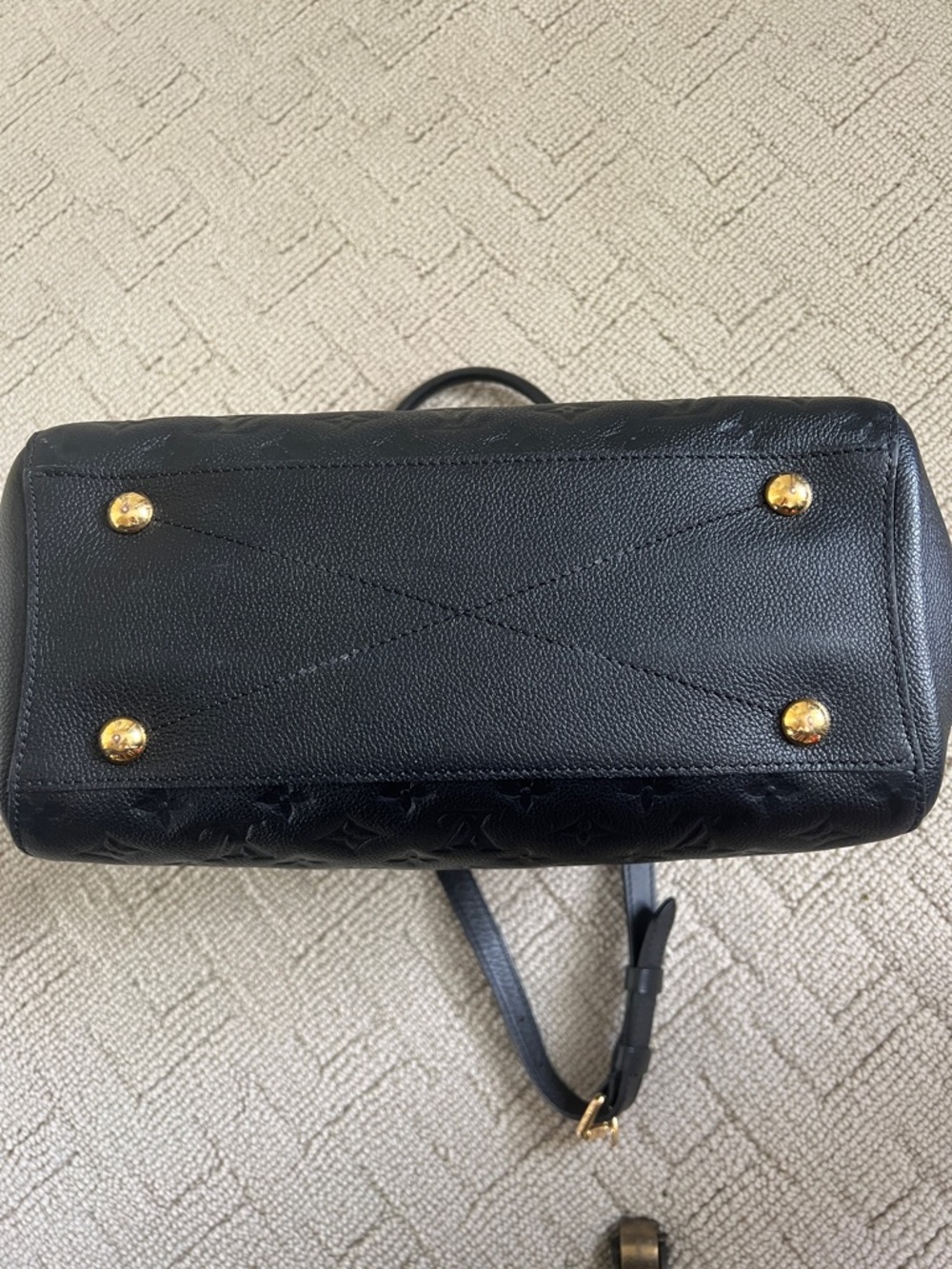 Louis Vuitton Montaige Black MM Empreint Noir Black Tote Bag - Picture 16 of 16